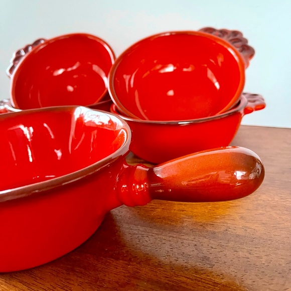 Metlox Poppytrail Red Rooster Vernon Set 4 Open Soup Server/Bowls and Gravy Boat - Picture 8 of 10